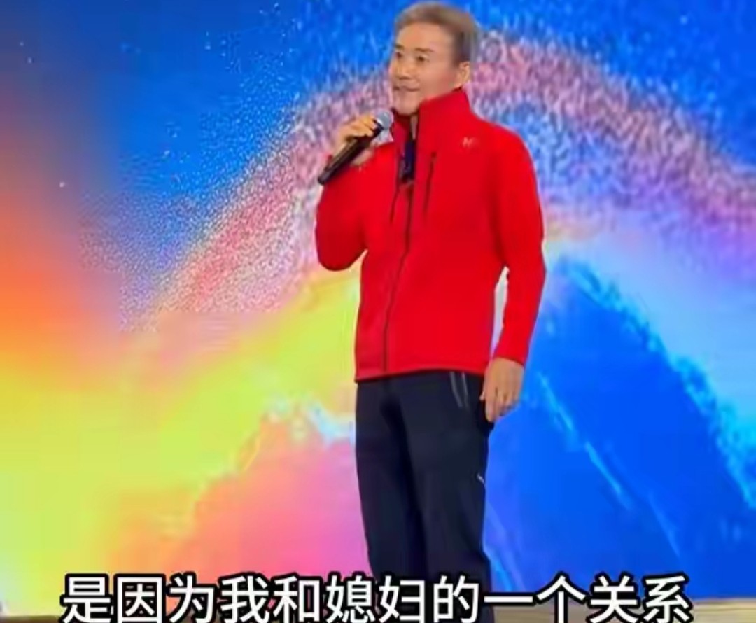 王石首次公开回应，硬刚婚变传闻