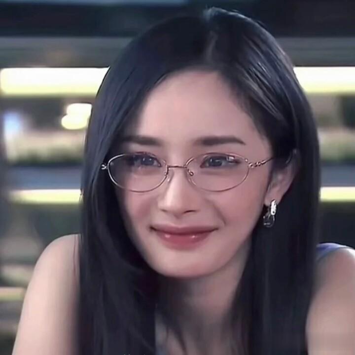 早期的杨幂是甜妹的标配吧!好喜欢