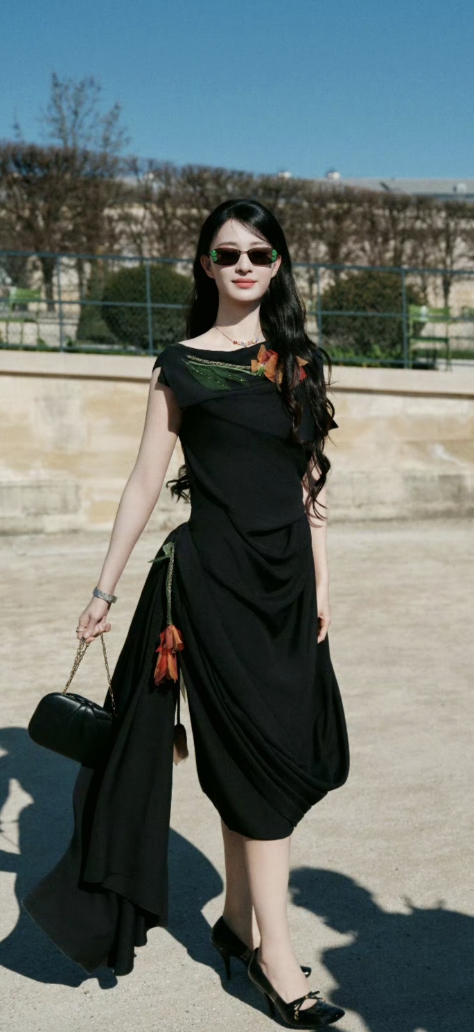 王楚然的东方骨相美学，王楚然最新穿搭造型高清无水印壁纸