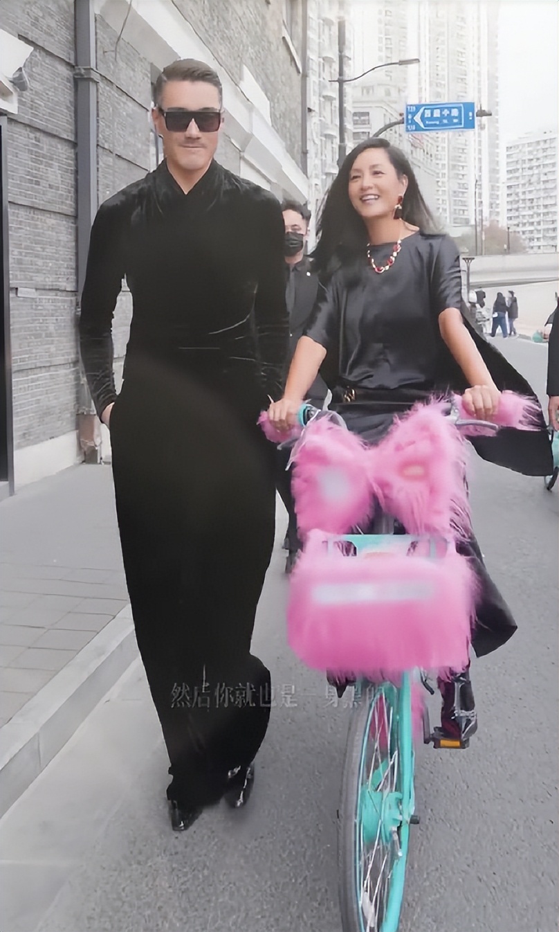 胡兵没想到，55岁“打光棍”的真相被瞿颖爆了出来，简直一针见血