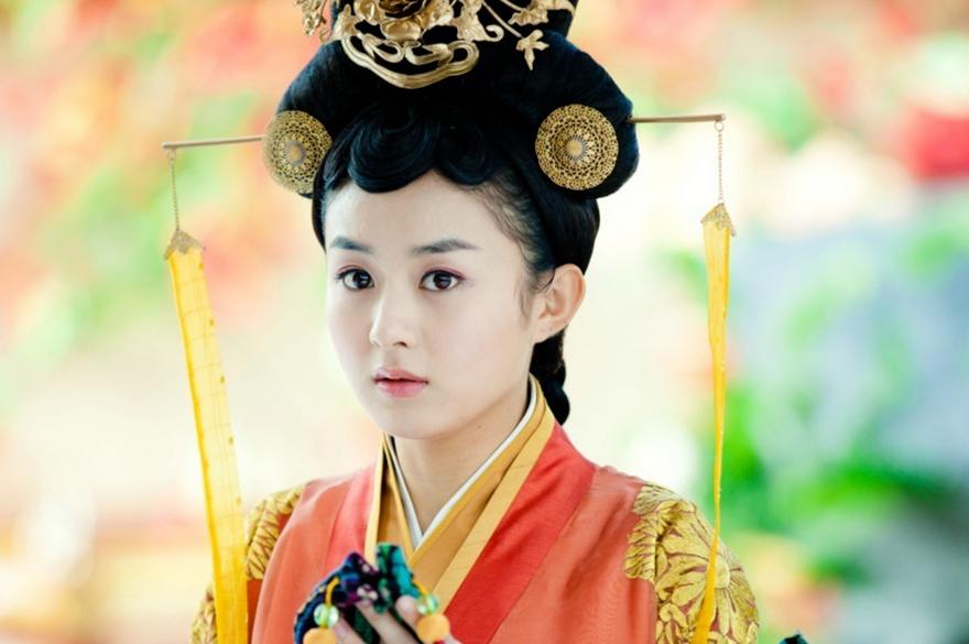 复婚二胎传闻真相大白7个月，赵丽颖近况曝出，出现令人作呕的事