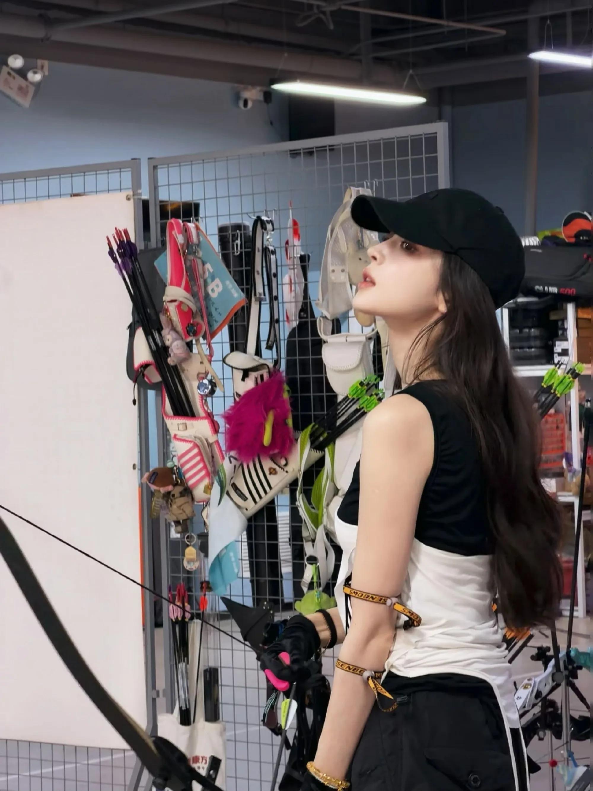 娜扎射箭美图,太飒了