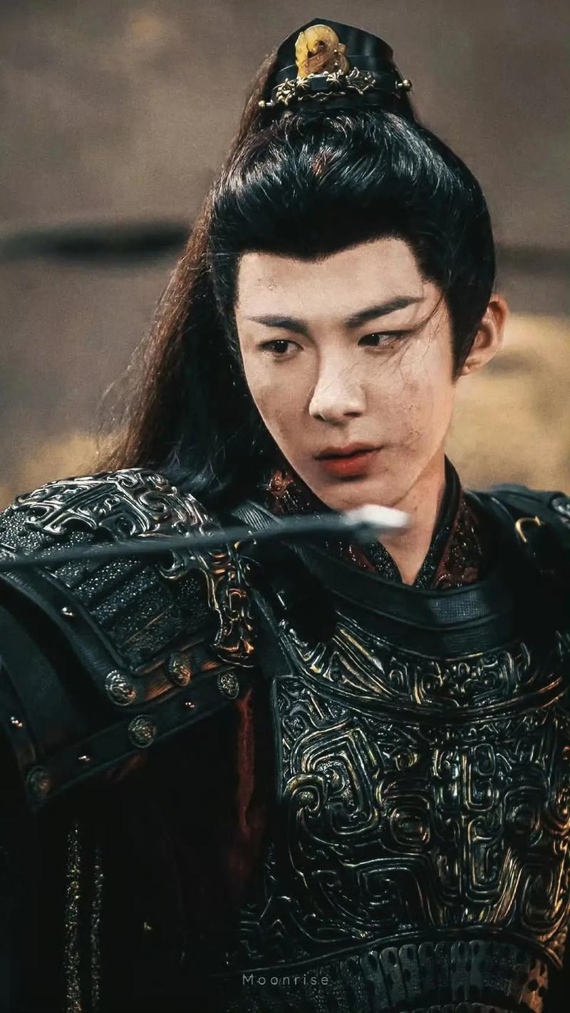 花拳绣腿别尬演将军，看张凌赫刘宇宁，才知道啥叫鲜衣怒马少年郎