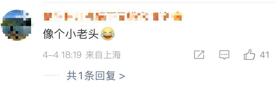 文章和女儿假期聚餐，17岁文君竹化淡妆好甜美，越长越像马伊琍