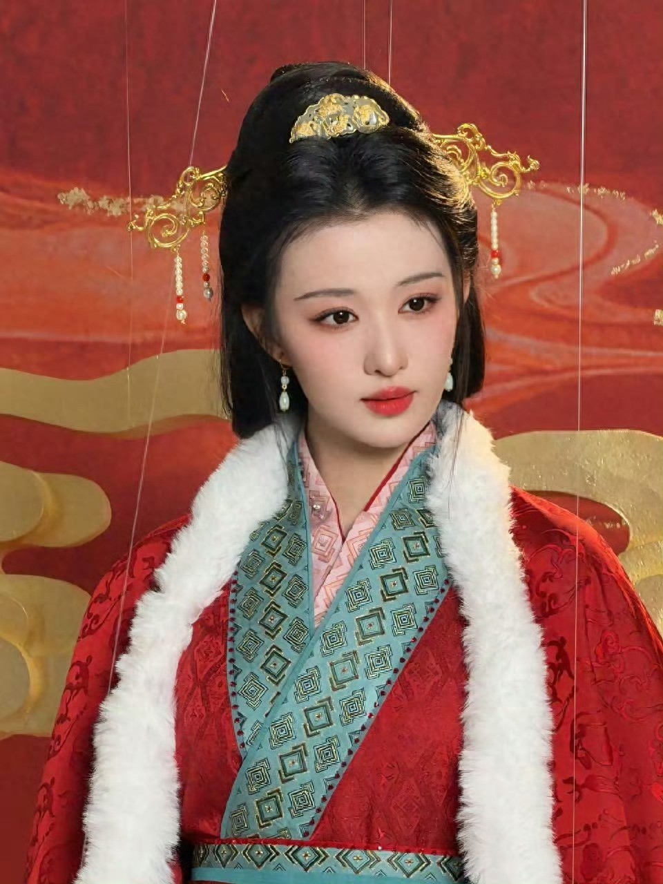 王楚然一脸懵不像演的…第一次发现她这么美 ?