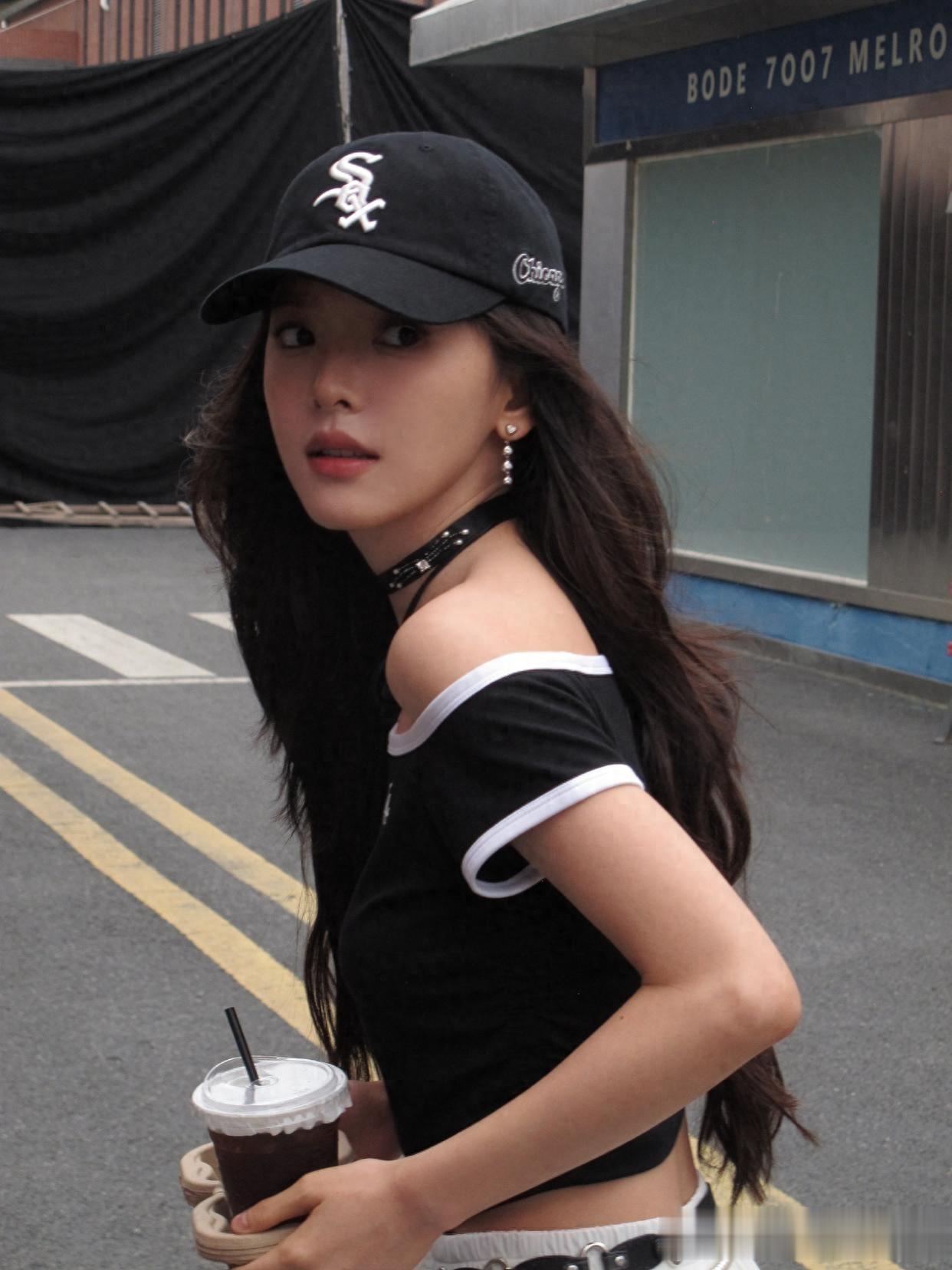 章若楠，仙风芭蕾，看是少女心动的感觉。