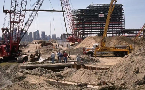 医保制度的利与弊：美国普通人就医要提前几个月预约，数百万人成为债务奴隶