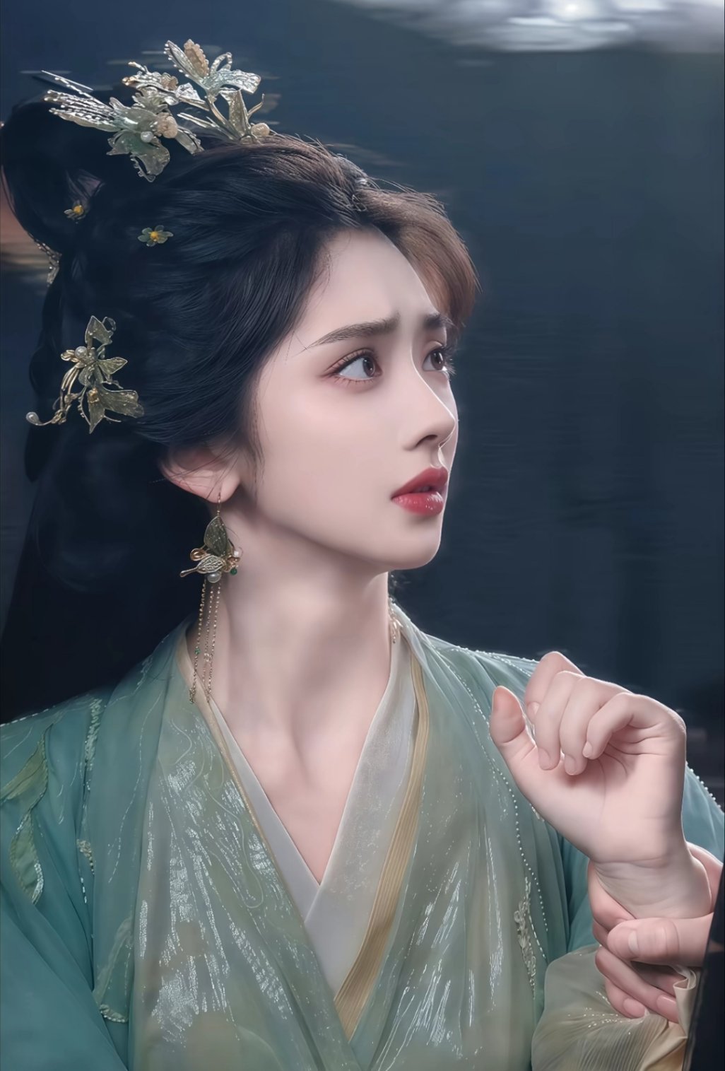 王影璐 确实有一股宝儿姐的娇憨感