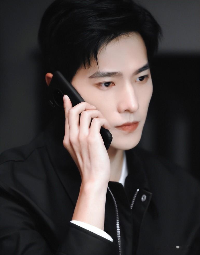 《逐玉》播出后，却暴露出张凌赫最大的问题，杨洋也遇到过