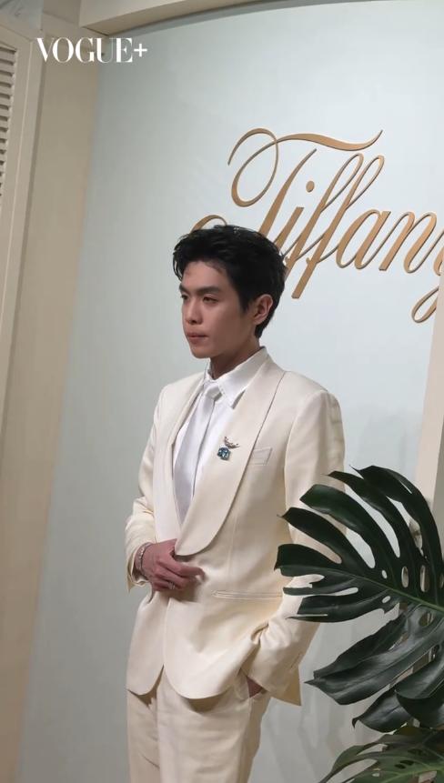 奢侈品红毯暴露咖位:李昀锐无人问津,唐嫣靠边站,C位毋庸置疑