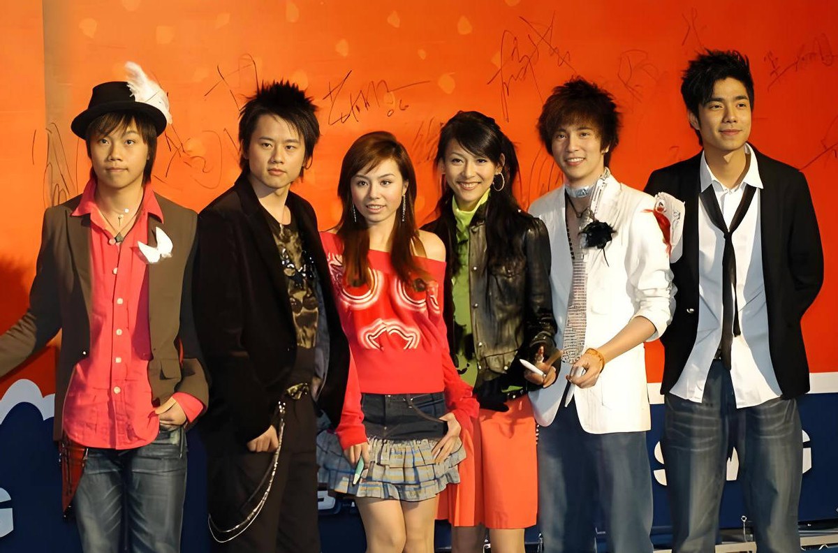 越闹越大！段曦发长文说张杰出轨，男方发文否认，这瓜太乱了