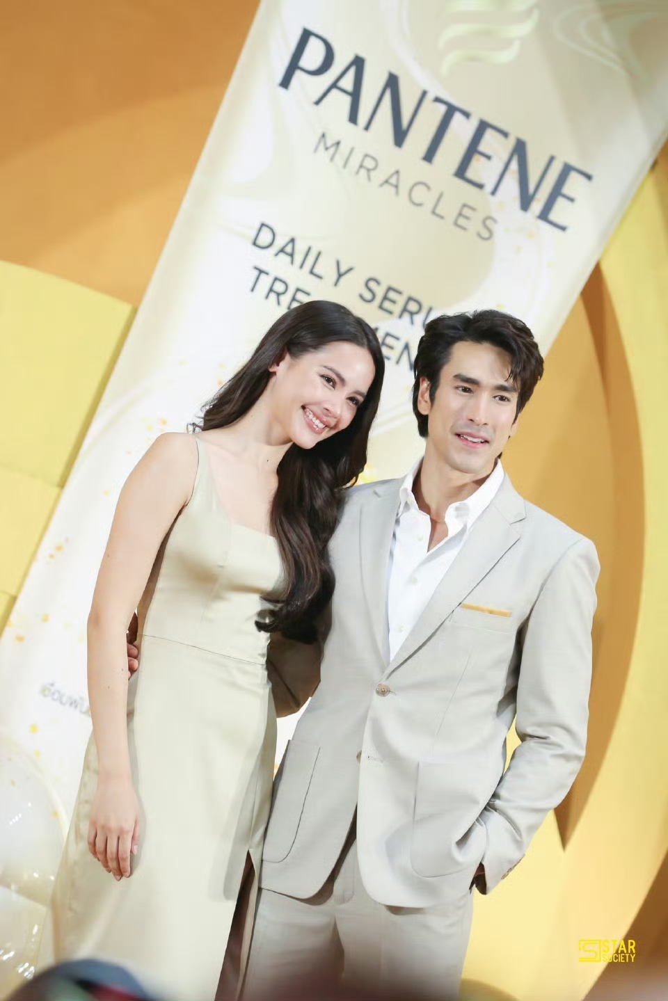 泰星Nadech：孔敬婚礼已经准备好90%，婚礼预算不到1000万泰铢