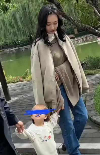 2岁女儿才露面，王鸥再被曝大瓜，还是牵扯隐婚生子风波中的男人