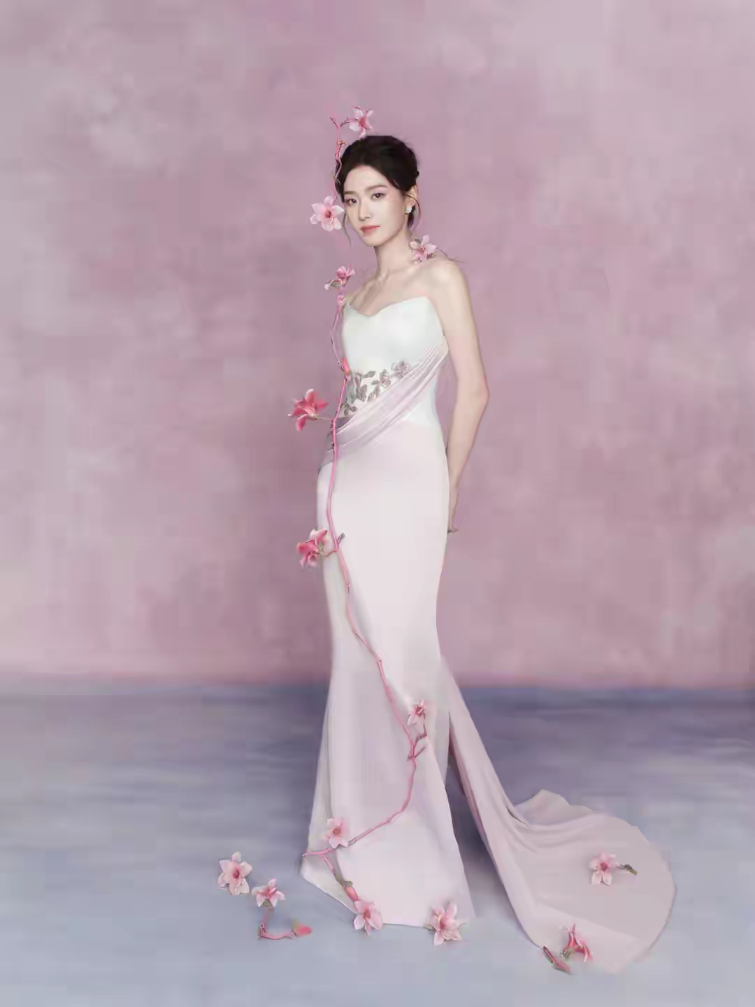 鱼尾裙光脚丫，上海的演员 卢昱晓