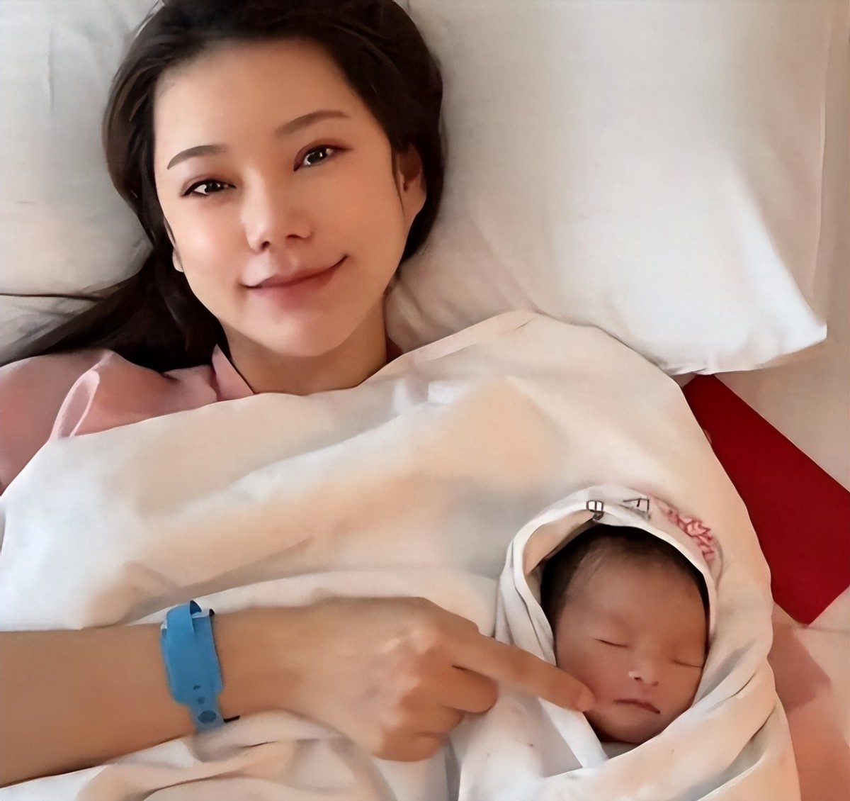 马筱梅被曝\丑闻\仅24小时，张兰着急划清界限，谁是谁非一眼看出