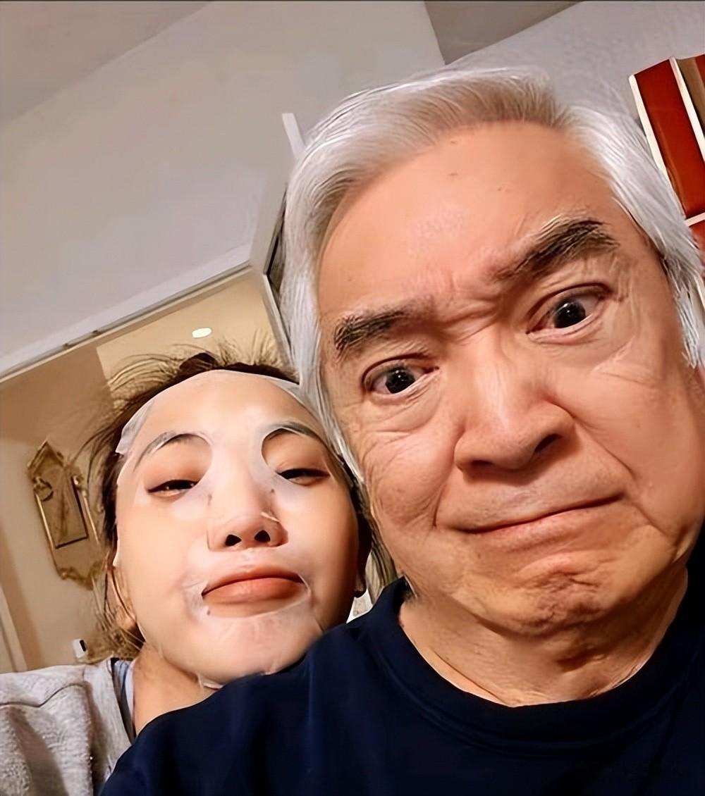 80岁秦沛:定居加拿大,很宠日本妻子,儿女低调争气都是著名歌手