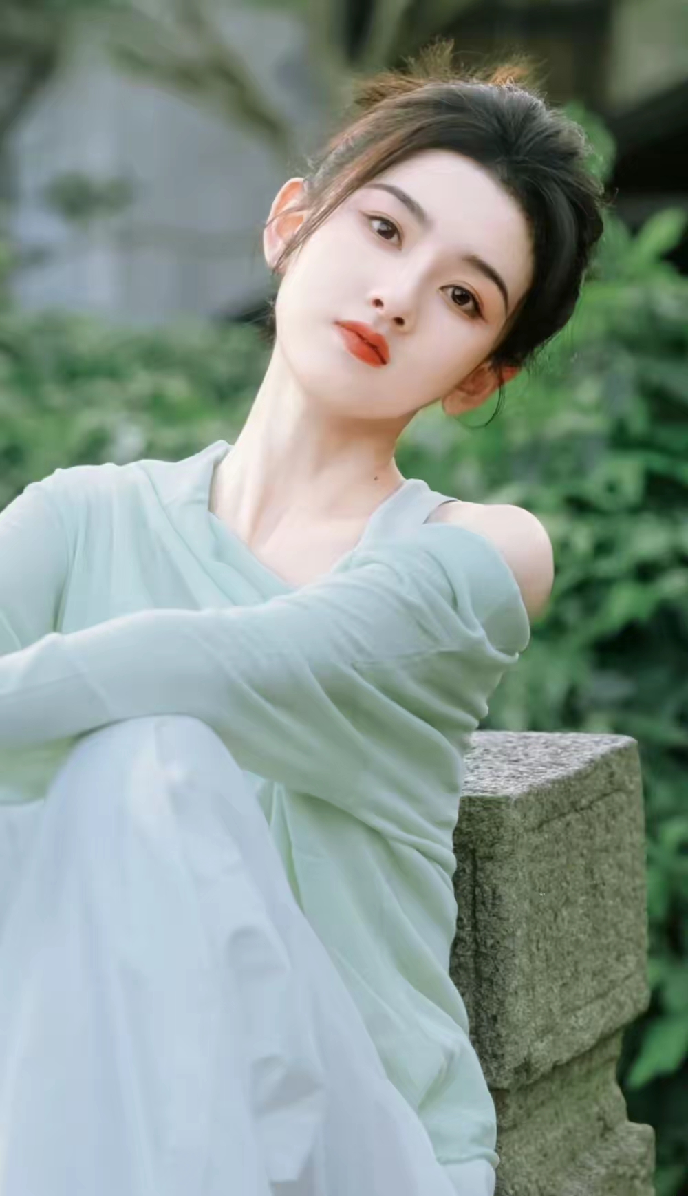 宋祖儿多么俏丽的美妞
