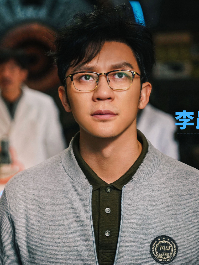 票房“鸭蛋”却号称“百亿票房先生”，求求这5位男星别硬吹了