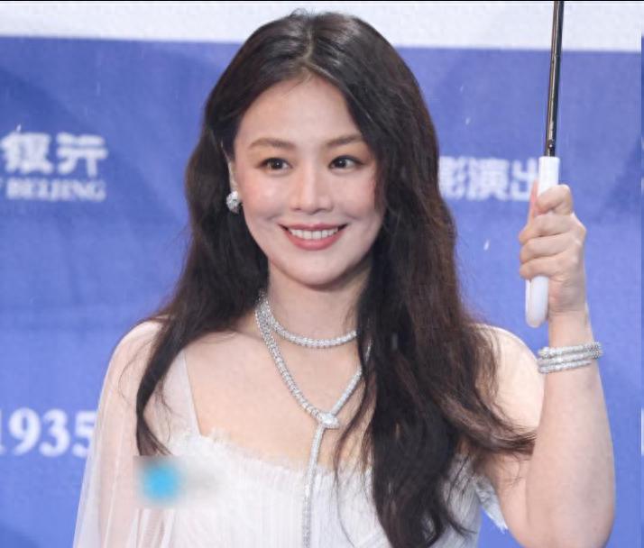 北影这一夜，马思纯自私，周洁琼公主病，刘浩存一个动作口碑暴涨