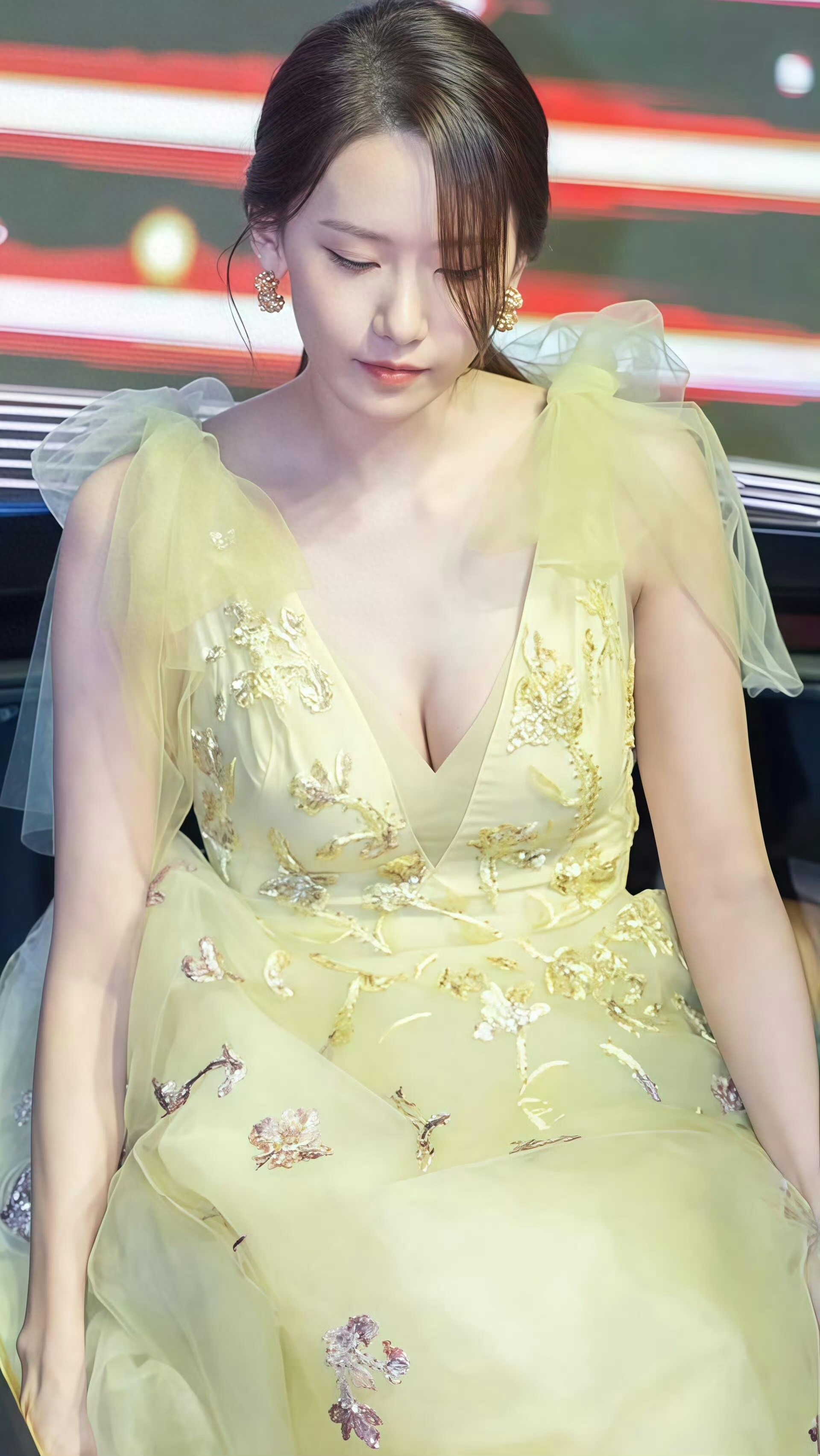 林允儿这种身材在韩国能排榜首吗？ ???