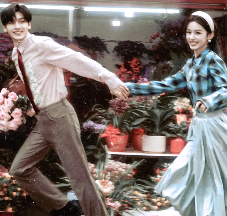 她是被李冰冰力捧的和颂太子女 凭恶女出道骨相超绝，被称最美95花