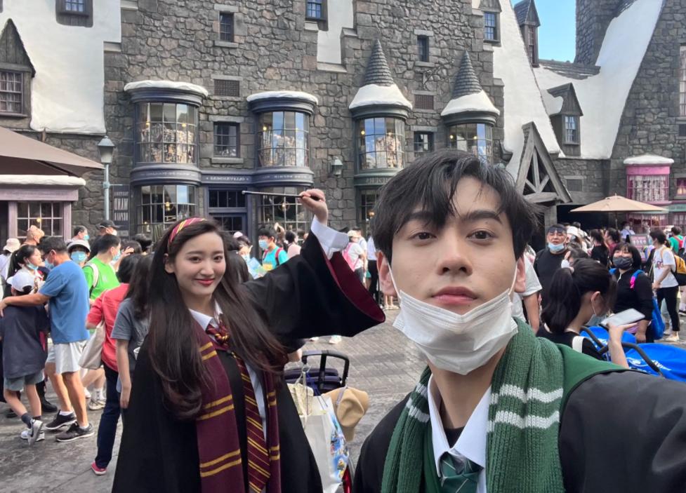 被曝婚内出轨是冰山一角，不到48小时内娱3大瓜，连姚晨也受牵连