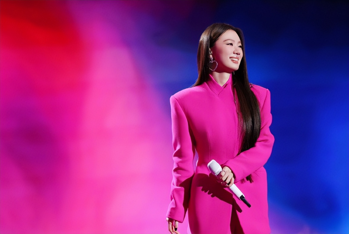 北京卫视春晚收视夺冠！10个语言类节目太过瘾，肖战出场带动热度