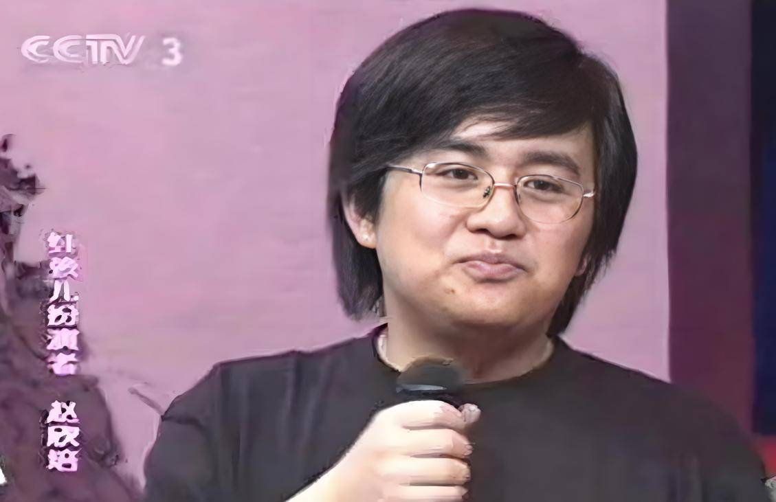 8岁被全国看光屁股,如今定居北京娶学霸为妻,已是高管身价过亿