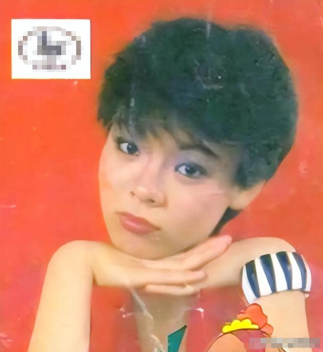 春晚爆红后，她洗完澡从23楼一跃而下，临终时最后喊了声\妈妈\