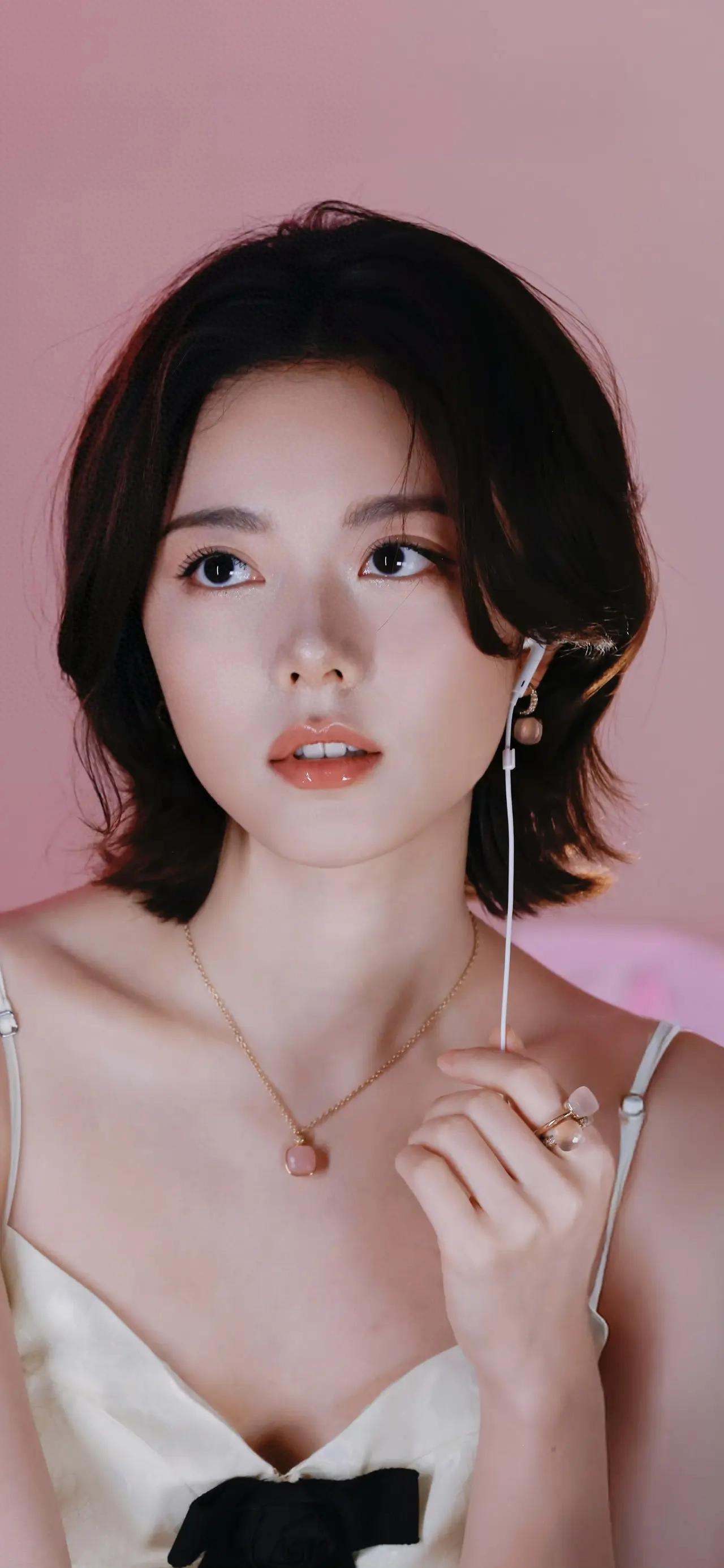 精选明星壁纸（601）赵今麦