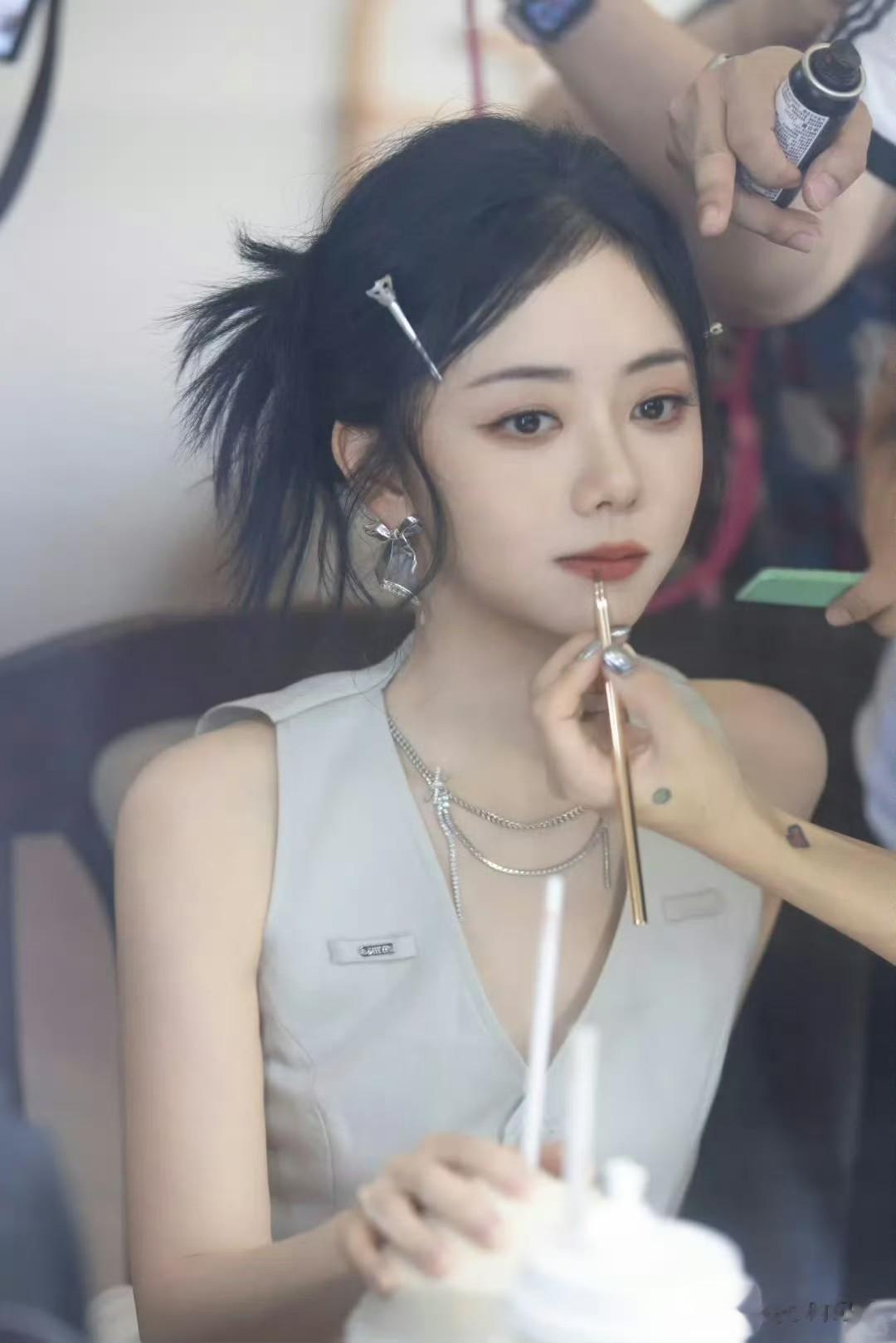 谭松韵｜感觉谭松韵真的跟冻龄了一样