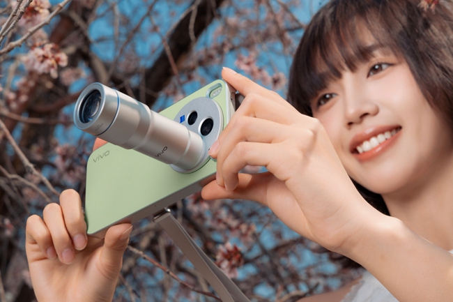 帶上超能小V單vivo X300s 赴一場春天之約