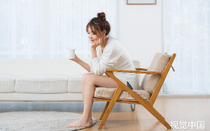 姐姐为了体面把婚礼办成了宋制，却在婚礼现场破大防自称嫡妻正室，要发卖整个伴娘团