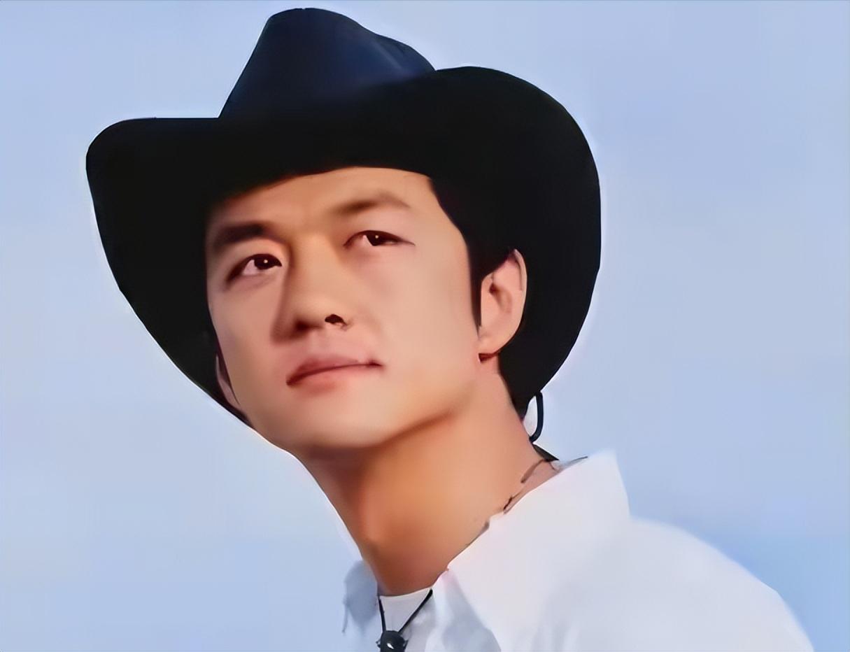 王菲也没想到，2026年还不到半个月，李亚鹏又迎来“噩耗”！