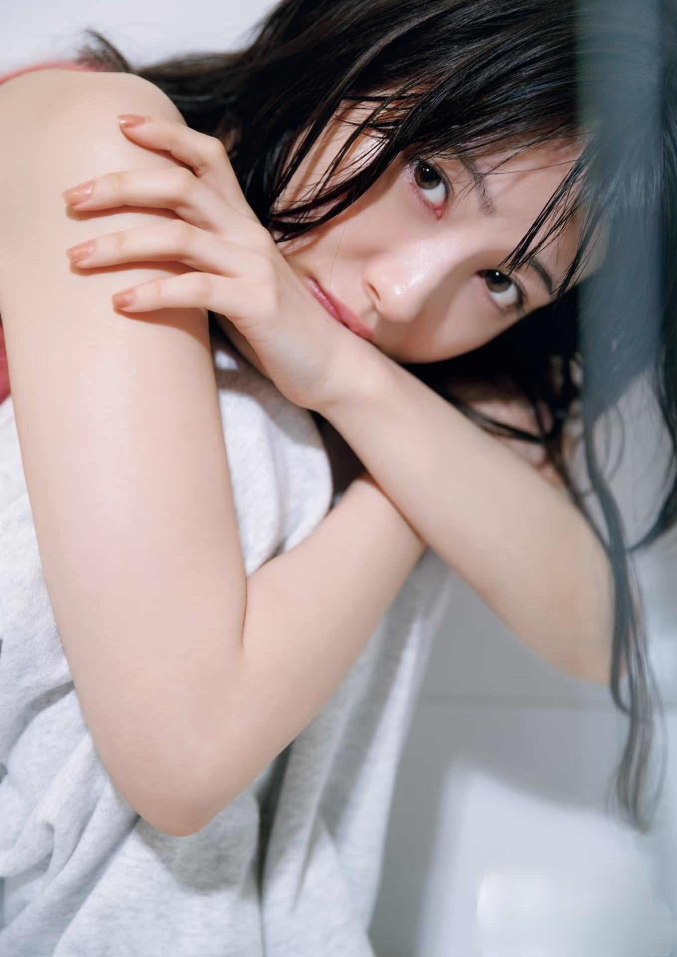 滨边美波:日本新生代正统派美人的标杆
