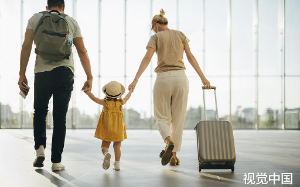 妻子三年创业，硅谷归来带回黑婴儿，她说这是朋友的孩子；直到他在u盘里发现真相，决定狠狠报仇！