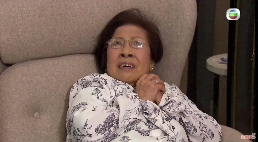 87岁TVB御用绿叶热播剧消失数月终回归,地位险被前亚视一姐取代