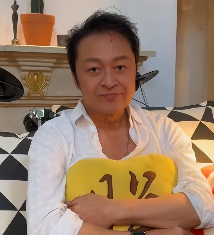 表面是正人君子,实则是流氓头子,家暴恶魔,这些男星不值得同情