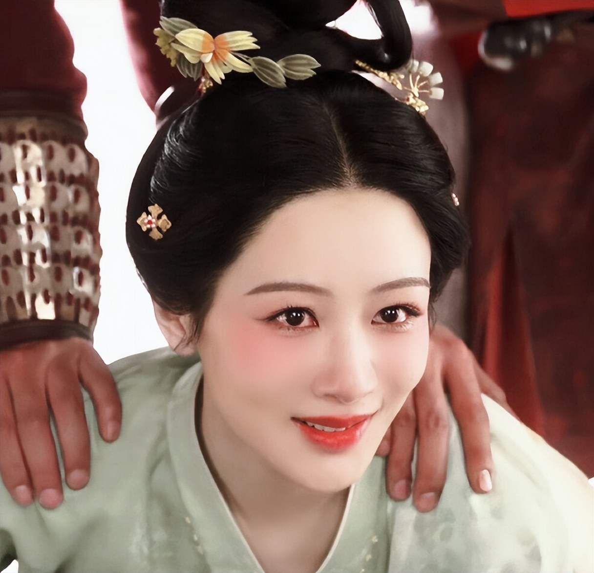 官媒亲宣,李现、杨紫同时传来喜讯,网友恭喜:终于等到这一天