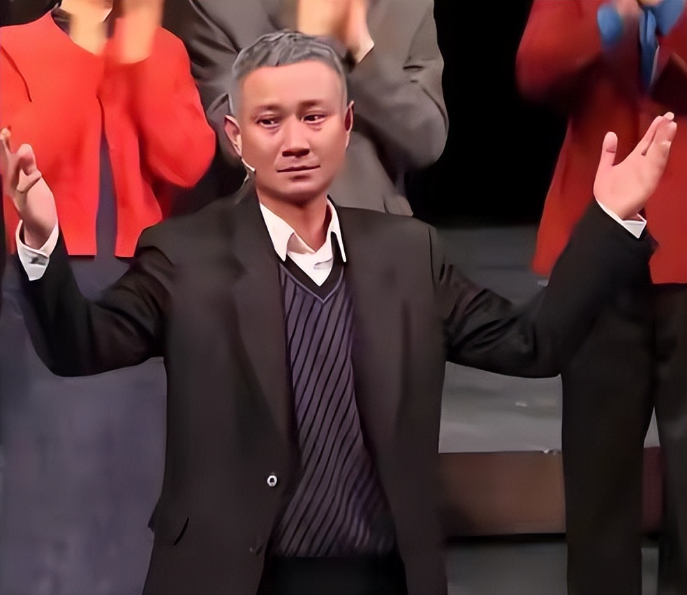 出轨12年后，文章近况曝光，原来当初毁掉他的，不是姚笛和马伊琍