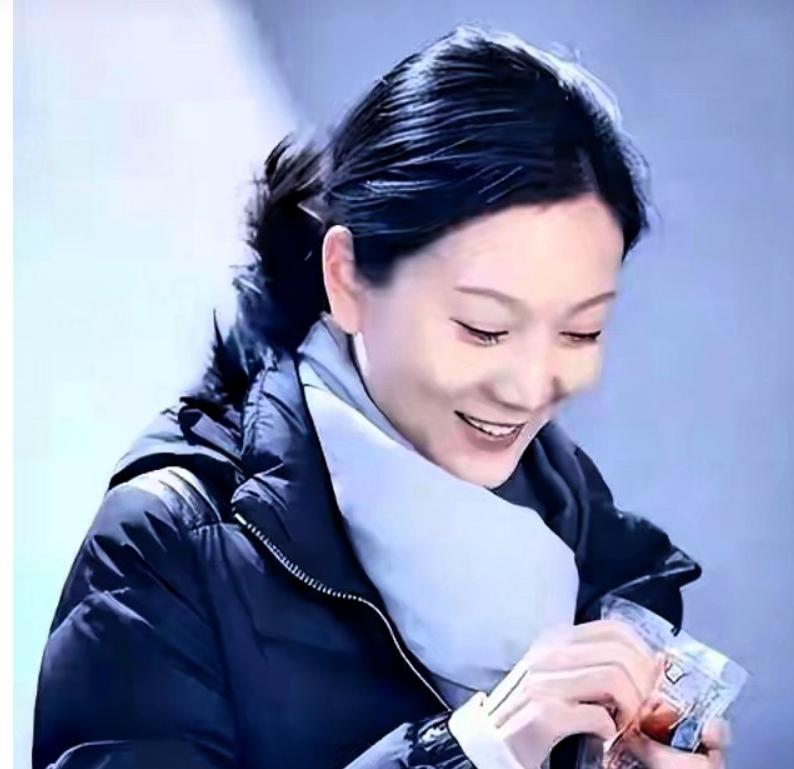 75岁张艺谋再掀桌：比748万罚款更狠的，是陈婷留的这一手！