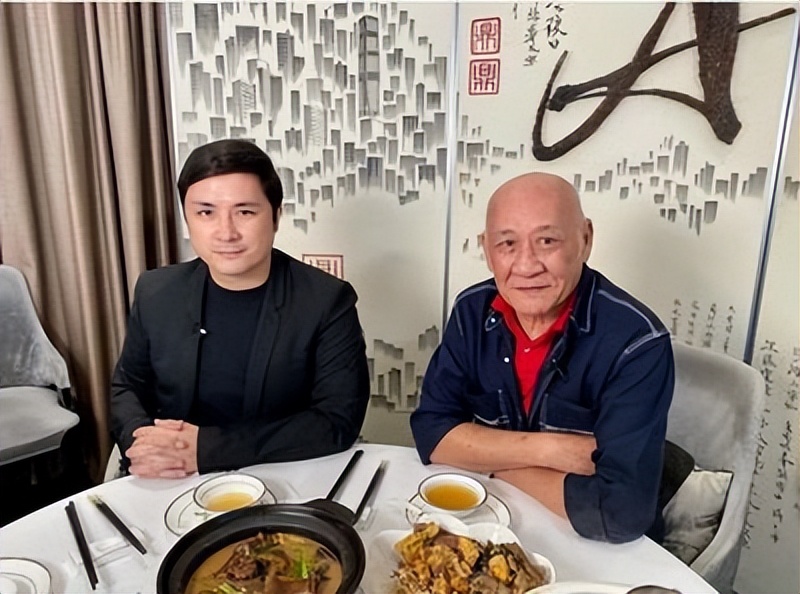 74岁施明病逝，生前与双胞胎儿子决裂，至死未见小儿子最后一面！