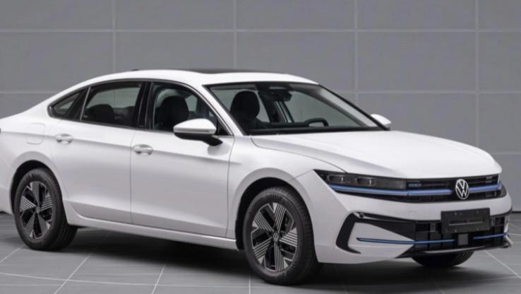 告别50km续航！迈腾PHEV电池升至22度，亏电油耗仅4.73升