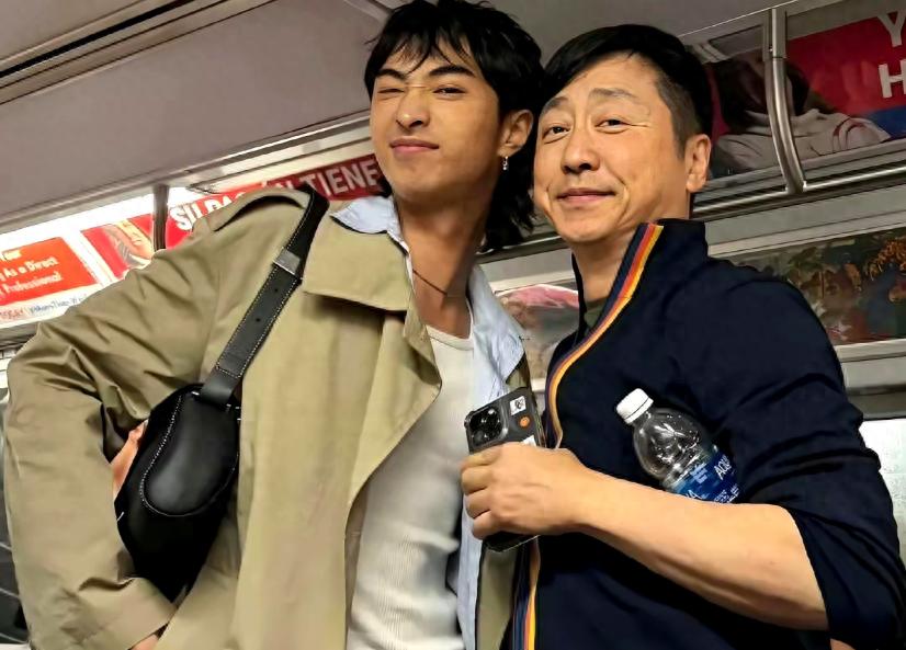 庾澄庆没想到，被儿子恩利亲手撕碎的体面，前妻伊能静一句话挽回