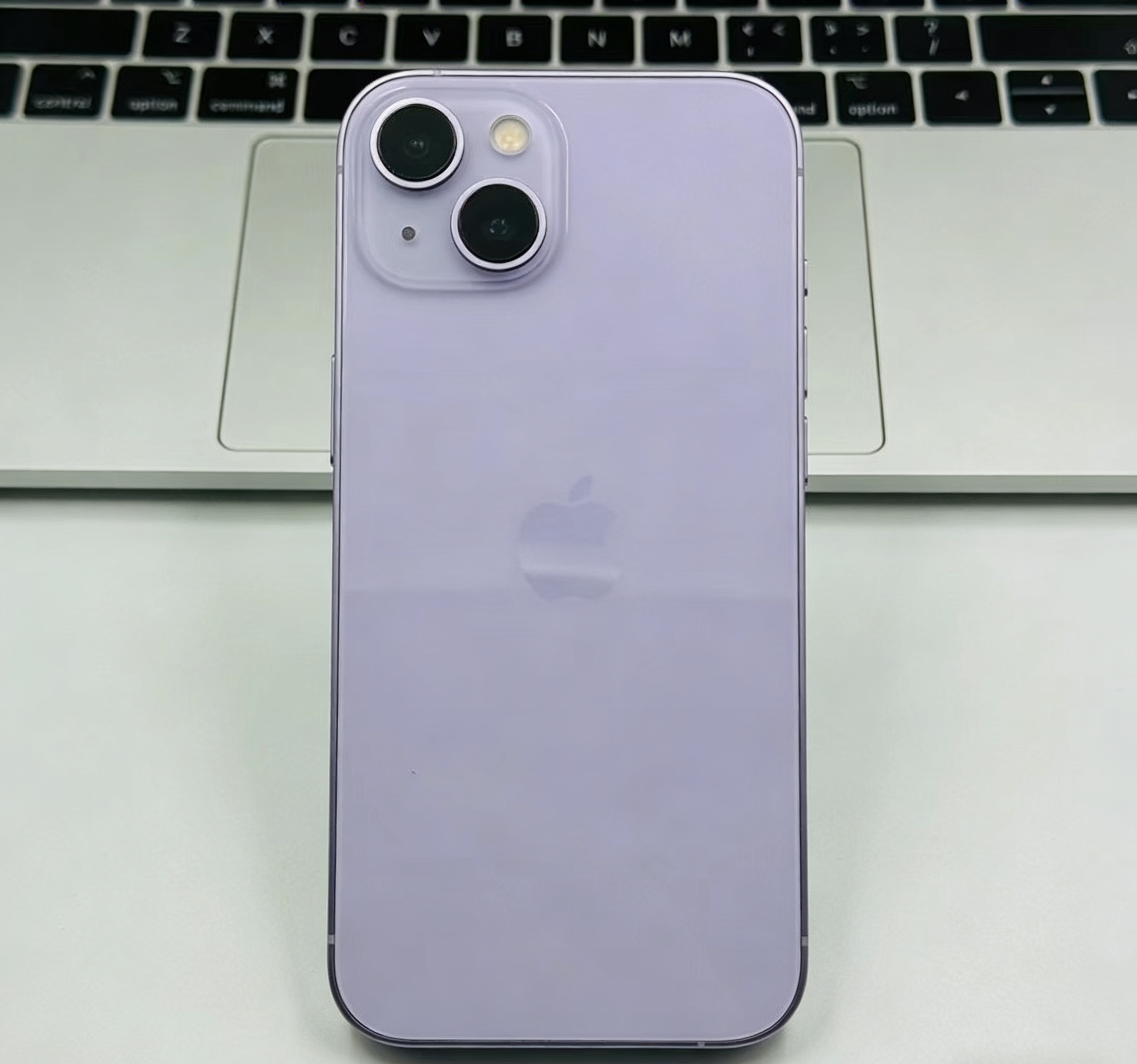 蘋果3月2日突襲上新！iPhone 17e官宣定價4499元，這次真的良心了