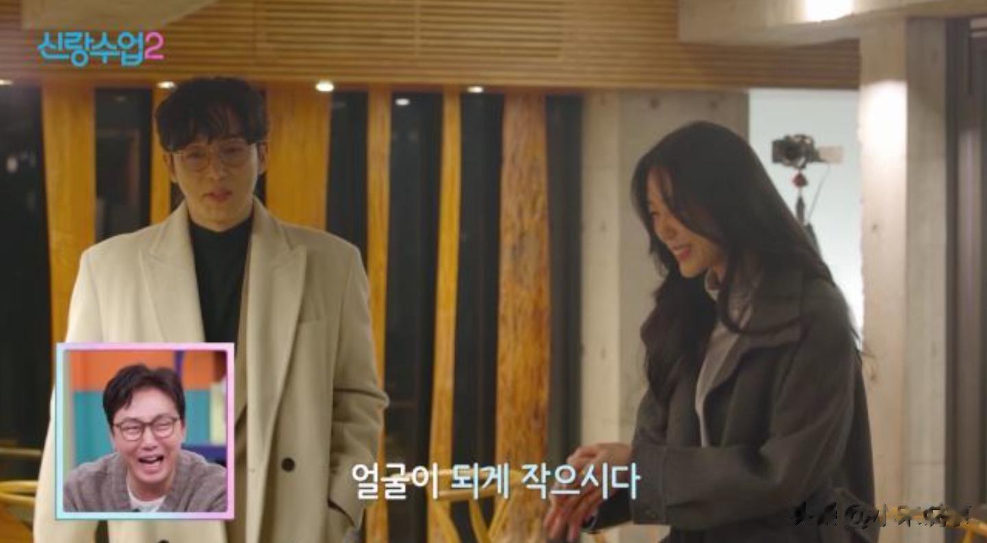 韩国男星47岁参加电视相亲,看到对方长相两眼放光,立马展开追求