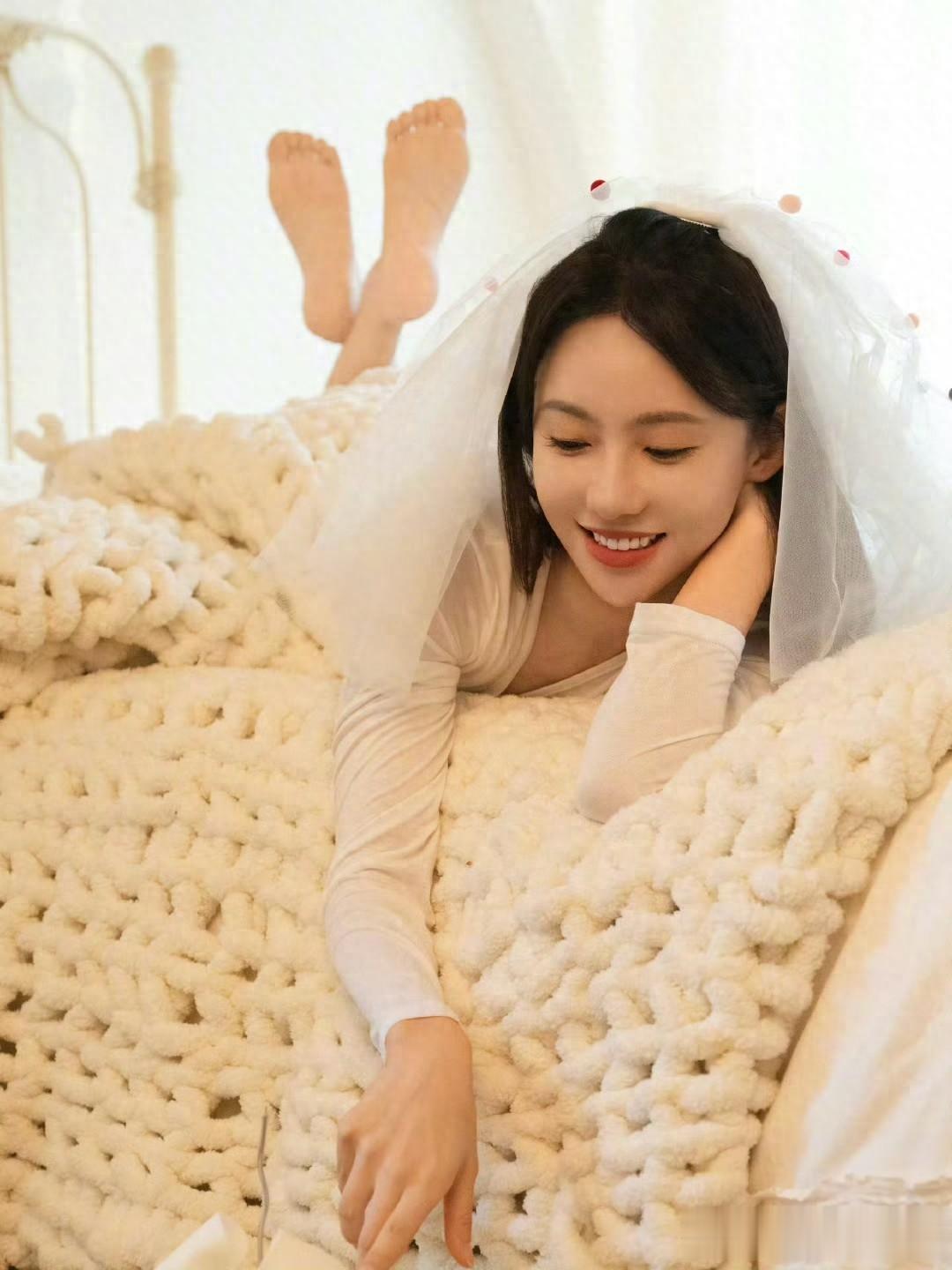 刘萌萌甜美私服，清新甜美的模样真好