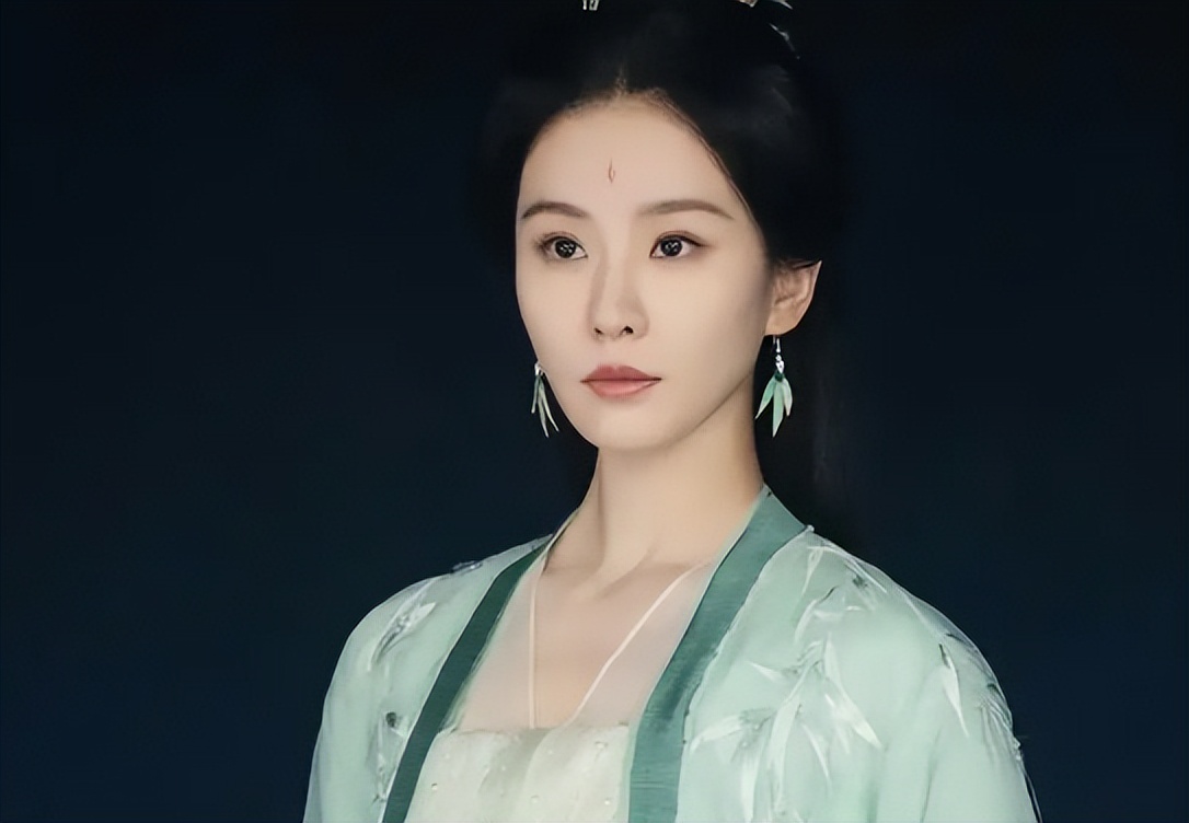 85 花咖位大洗牌：3 人出局，杨幂跌出前三，赵丽颖意外，唯她被骂