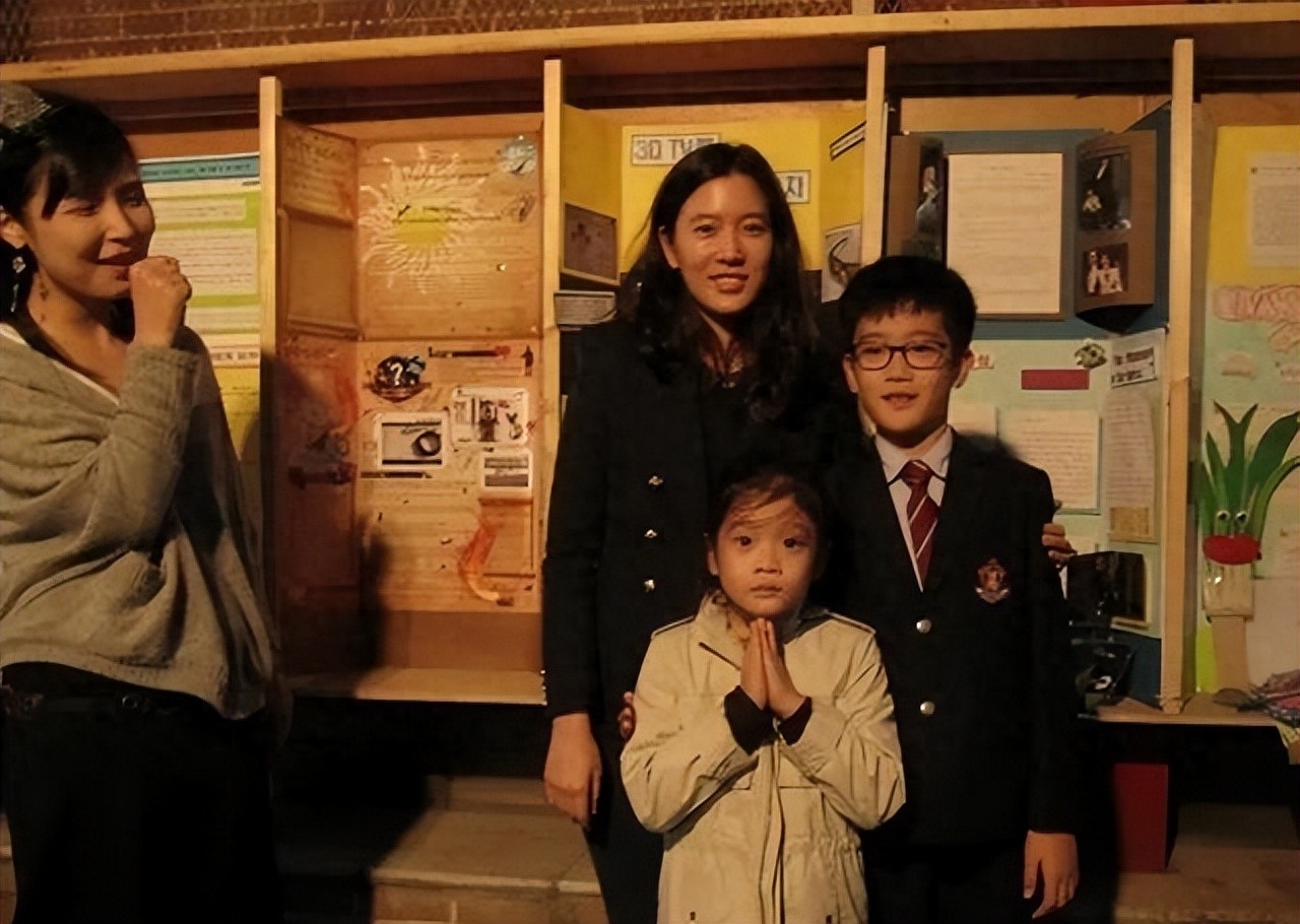 林世玲:跟李在镕离婚后,带着6亿救活娘家公司,又交了影帝男友