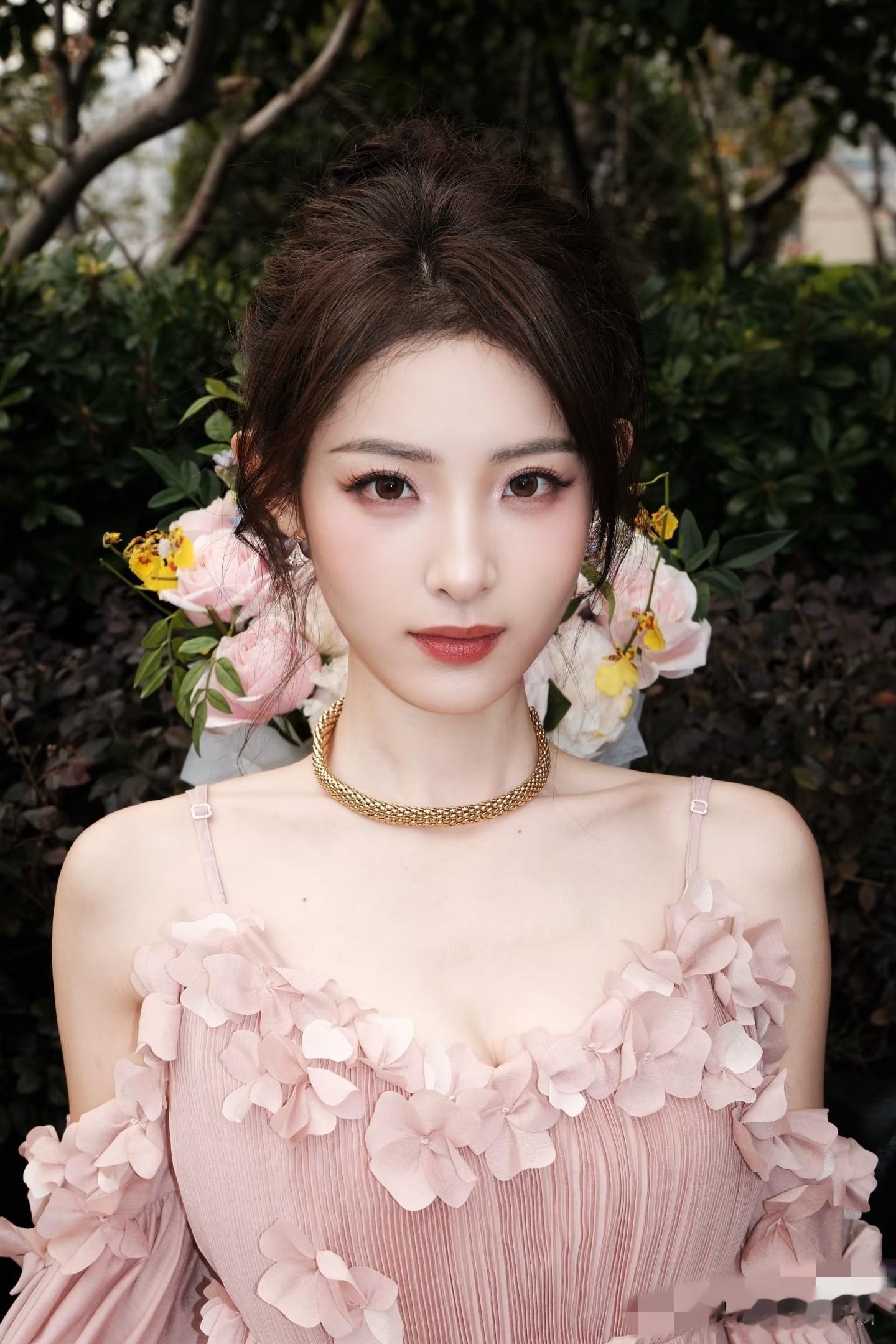 从顶流女神到查无此人！这四位演员如今的处境，怪不得任何人